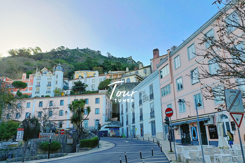 Lisbon: Sintra, Pena, Regaleira, Cabo da Roca & Cascais Private Tour – Personalized Comfort in an Exclusive Settings