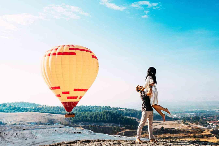 Marmaris: Pamukkale Hot Air Balloon Ride & Day Trip Balloon Observation