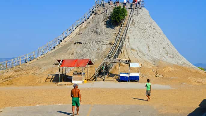 totumo volcano and mud baths day tour from cartagena