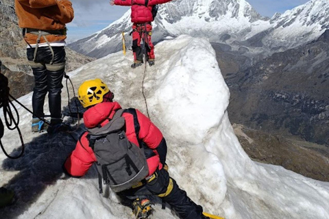 Huaraz: Hela dagen Snötäckta San MateoHuaraz: Heldag Nevado Mateo