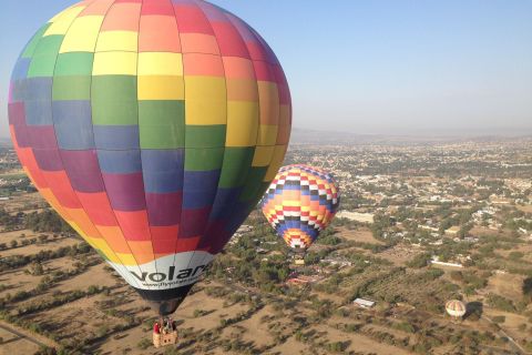 CDMX: Lot balonem na ogrzane powietrze nad Teotihuacan i śniadanie