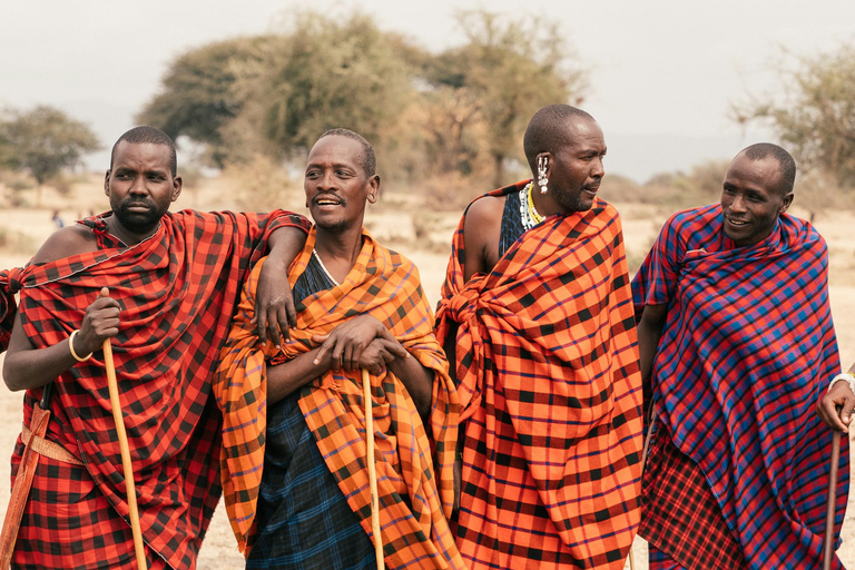 3-tägige Kilimanjaro-Tagestouren mit heißen Quellen &amp; Kaffee3-tägige Kilimandscharo-Tagestouren mit heißen Quellen &amp; Kaffee