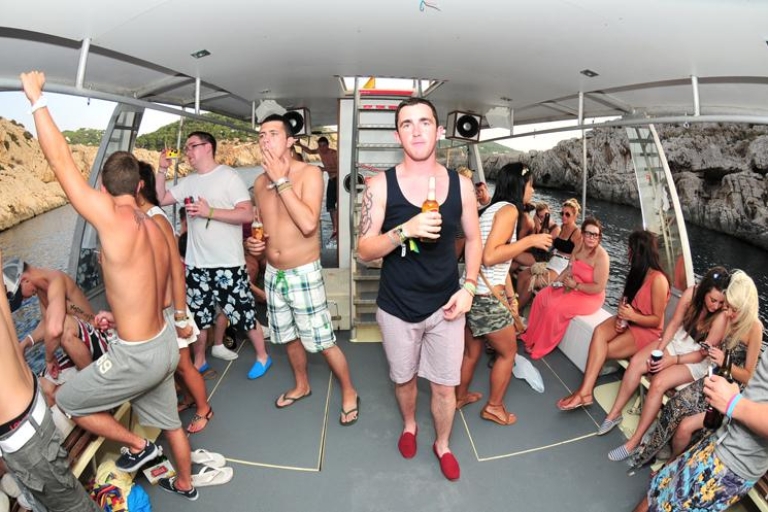 Ibiza : Croisière en bateau privée de 2,5 heures au coucher du soleil pour les grands groupesIbiza : Croisière privée de 3 heures au coucher du soleil pour les grands groupes