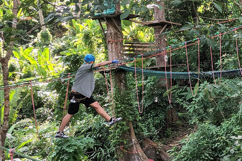 Phuket: Jungle Xtrem Avonturen en Zipline ParkAvontuur voor gevorderden met 45 platforms