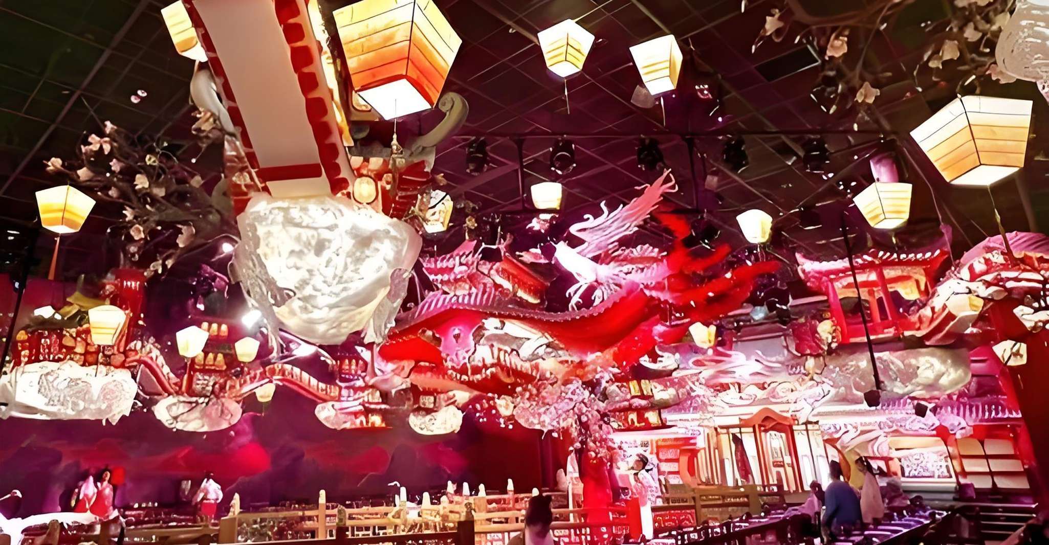 Shanghai: Royal Banquet with Chinese Cultural Performance photo 9