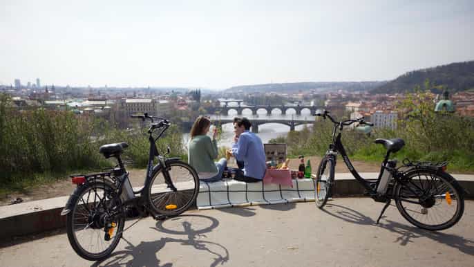 praga tour privado de 3 horas en bicicleta eléctrica