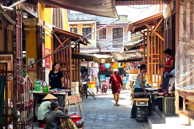 Santuario di My Son e tour a piedi di Hoi AnPickup+ritorno a Hoi An Santuario di My Son e tour a piedi di Hoi An