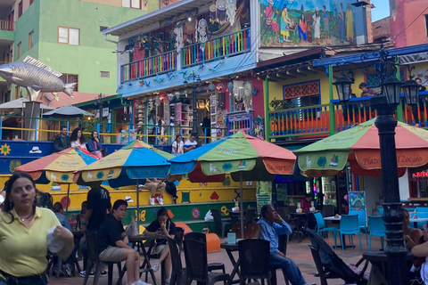 From Medellín: Guatapé and San Rafael 2-Day Adventure