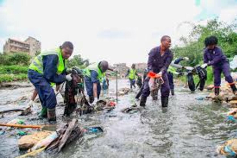 Nairobi: River Kayaking and Clean-Up Experience
