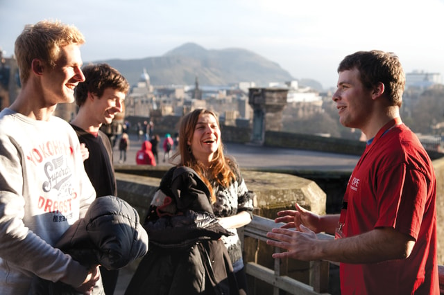 Edinburgh Castle: Guided Tour with Entry Ticket