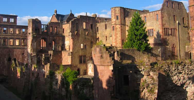 Heidelbergin linnakierros: Heidelberg Heidelbergin linna: Kullannuppu:  Kullannuppujen residenssi | GetYourGuide