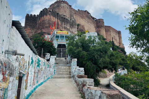 Jodhpur: Blue City Heritage Walking Tour with Guide