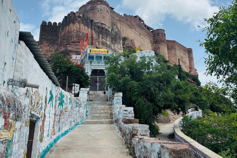Jodhpur: Blue City Heritage Walking Tour with Guide