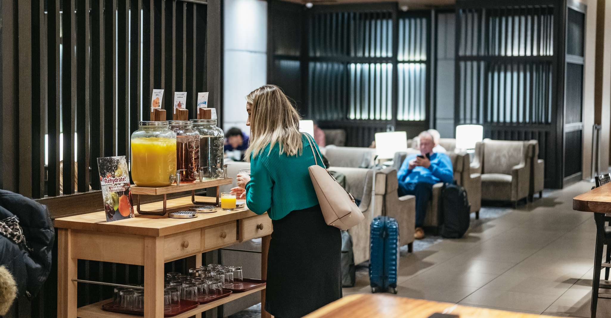 LHR London Heathrow Airport, Plaza Premium Lounge - Housity