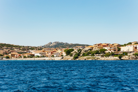 Ab Palau: Tagestour zu den La Maddalena-Inseln mit dem BootVon Palau aus: La Maddalena Inseln Ganztägige Bootstour 2