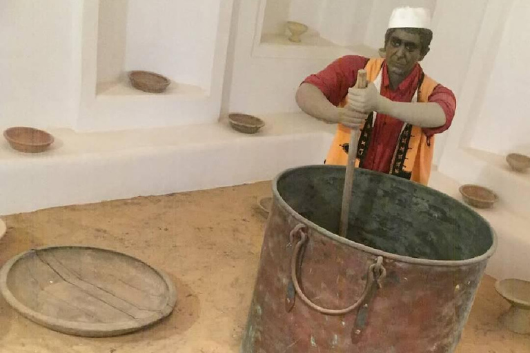 Djerba island: Pottery, jews Synagogue & Djerbahood Graffiti