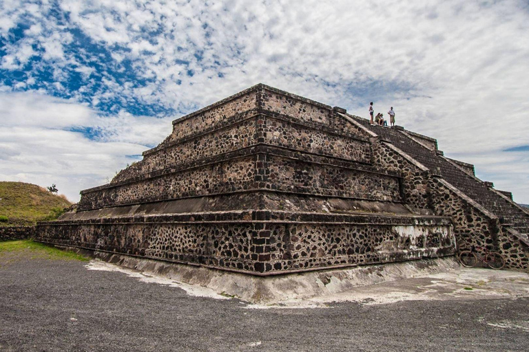 Mexico City: Basilica of Guadalupe & Teotihuacan Tour