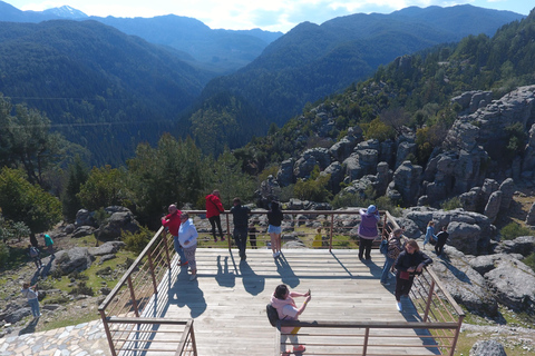 Side: viagem de 1 dia a Adler e Eagle Canyon com almoçoCanyon Eagle e aventura de rafting com almoço e serviço de busca no hotel