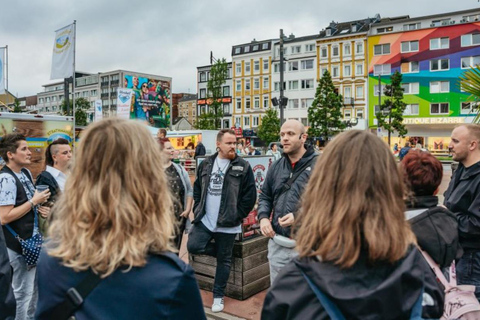 Hamburg: St. Pauli Green Bunker Tour in German