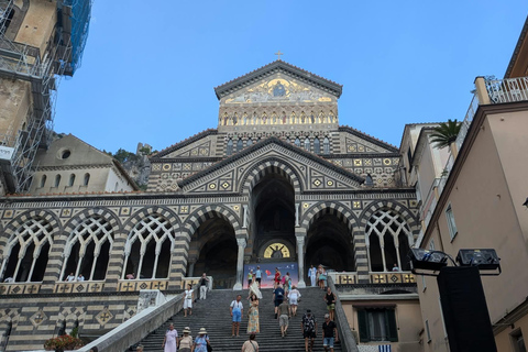 Amalfi Coast tour Sorrento Tasting Positano and Amalfi Duomo Semi-Private Amalfi Coast Tour – Sightseeing Only