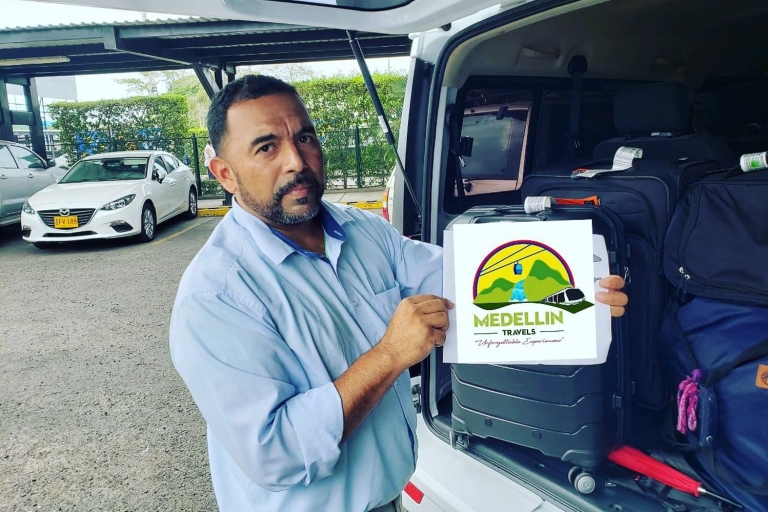 Medellín : transfert aller simple depuis l'aéroport José María Córdova