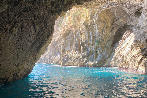 Can Picafort: 2h Private Boat Tour with Swim-Snorkel & Caves Can Picafort: Private Boat Tour 2 h - Höhlen/ Beach
