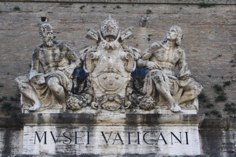 Museos del Vaticano y la Capilla Sixtina pequeño grupo de viajeGira en francés