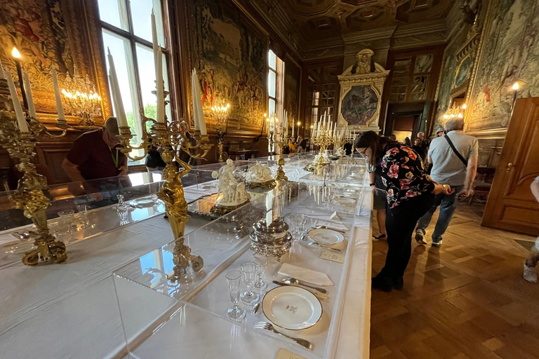 Great Stables of Prince de Conde & Palace Chantilly Private tour