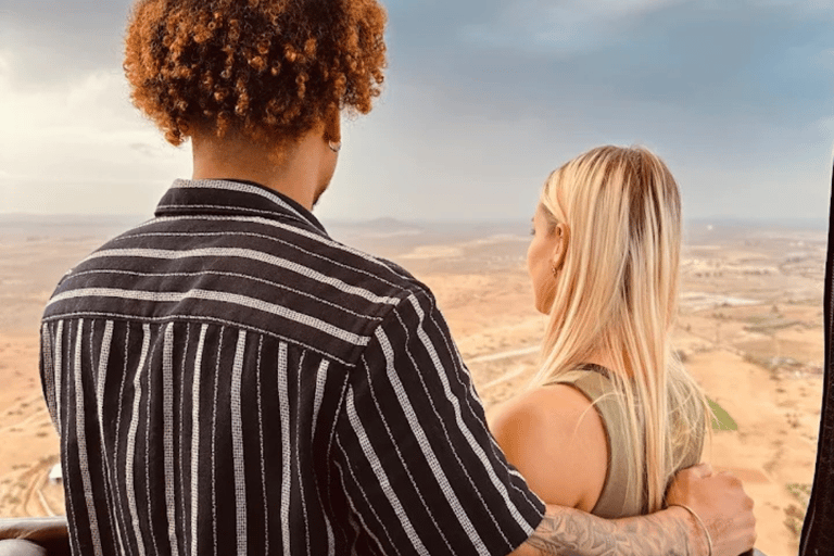 Marrakech: giro romantico in mongolfiera e colazione berbera