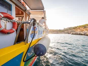 Malta: tour in barca al tramonto alla St. Peter's Pool e alla costa meridionale