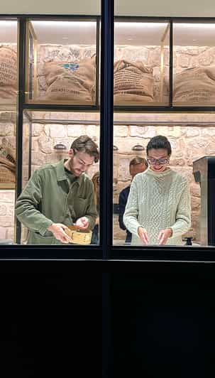 Paris: Coffee Roasting Workshop in Passage des Panoramas
