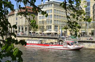 Berlin: Bootstour durch das alte und neue Berlin
