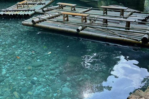 Chengdu: Qingcheng-berg, Dujiangyan en Sichuan-operaQingcheng Mountain, Dujiangyan&amp;SiChuan Opera All-Inclusive