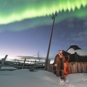 Abisko: concierto sami y tour de la aurora boreal con fotos