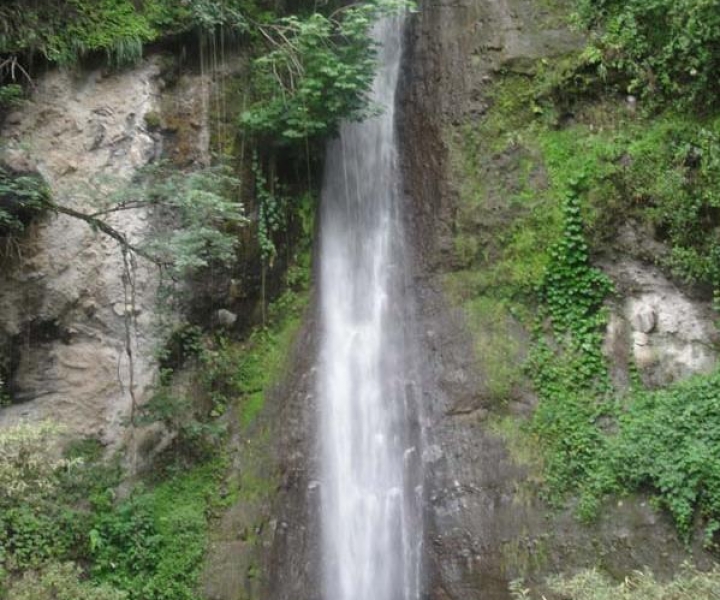 Santa Cruz: Hidden Waterfalls & Secret Paradise Hike