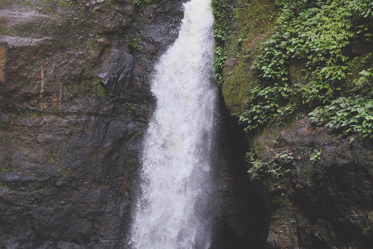 Cascate di Pagsanjan: Tour privato di un giorno con trasferimenti da Manila