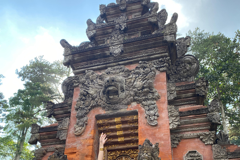 Bali: Tirta Empul Temple Holy Water Purification Ritual