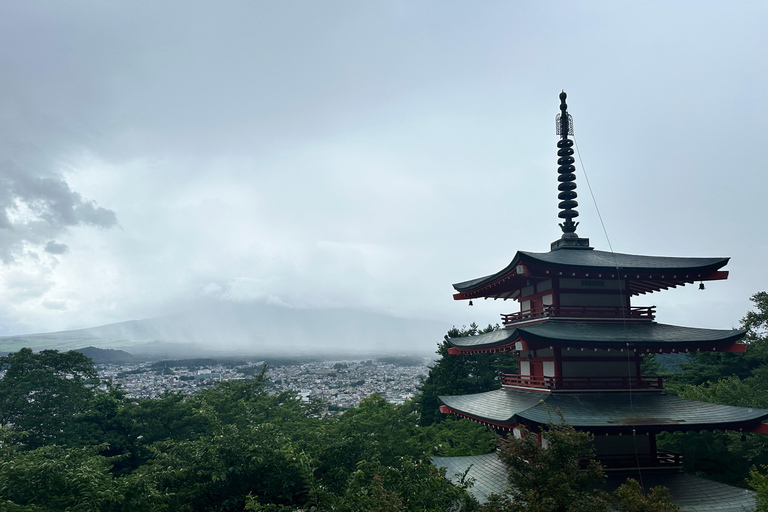 Tokyo: Tour guidato dall&#039;Ing di 2 giorni del Monte Fuji e della città di Tokyo