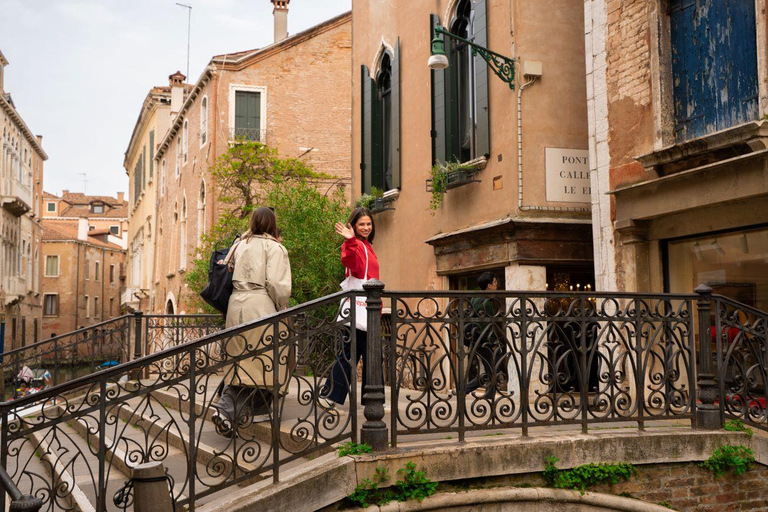 Uncommon Venice: Hidden Gems Walk with Rooftop & Tastings Small Group Tour