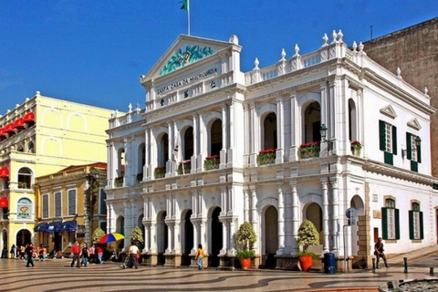 From Hong Kong: Private Macau Heritage Tour with transfer