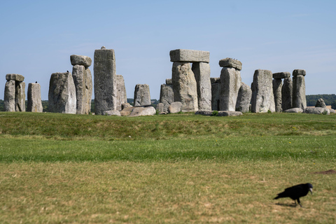 Private Luxury Day Tour of Stonehenge and Bath from Oxford