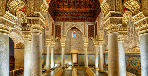 Marrakech : visite du palais de la Bahia, des tombeaux Saadiens et des souks de la médina