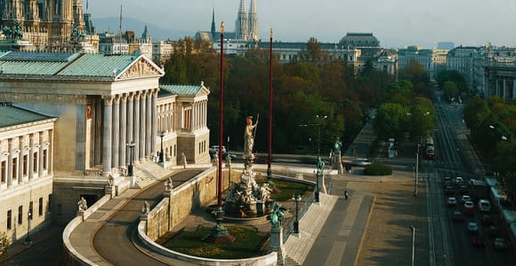 Vienna: Full-Day Private Tour including Schönbrunn Palace