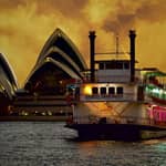 Porto di Sydney: Crociera cabaret con cena di 3 portate