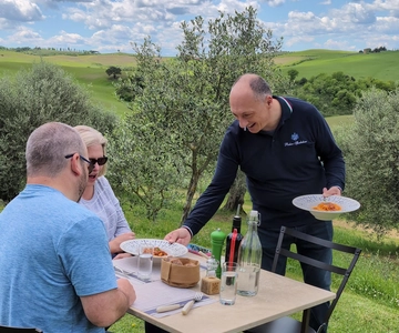 Pienza: Typical Gourmet Lunch at Ancient Tuscan Farmhouse