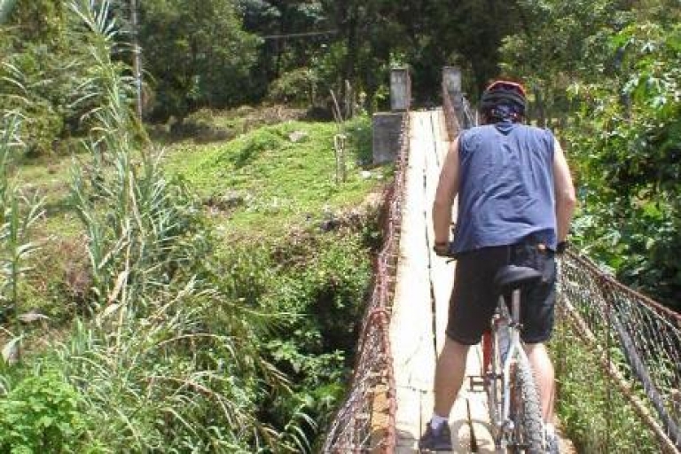 Antigua fietstocht met halve dag verloren steden van de Almolonga
