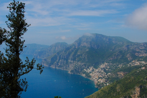 Wybrzeże Amalfi przez Vintage Fiat 500 lub 600 z SorrentoCałodniowa prywatna wycieczka Vintage Fiat z Neapolu