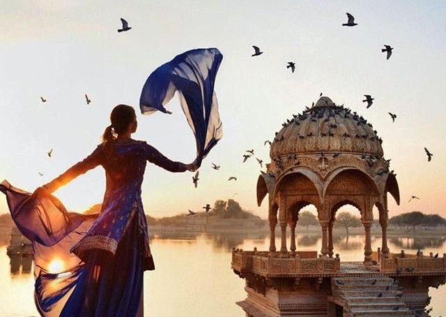 Visit Jaisalmer Photography Tour for Instagram- 2 Hour Guided Tour in Jaisalmer