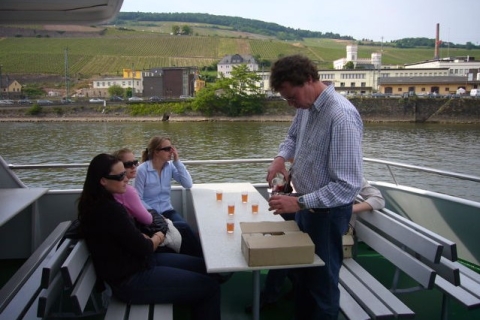 From Rüdesheim: 1.5-Hour Boat Cruise with Wine Tasting