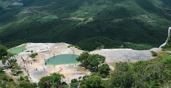 From Oaxaca: Hierve el Agua Natural Springs & Weaving Tour